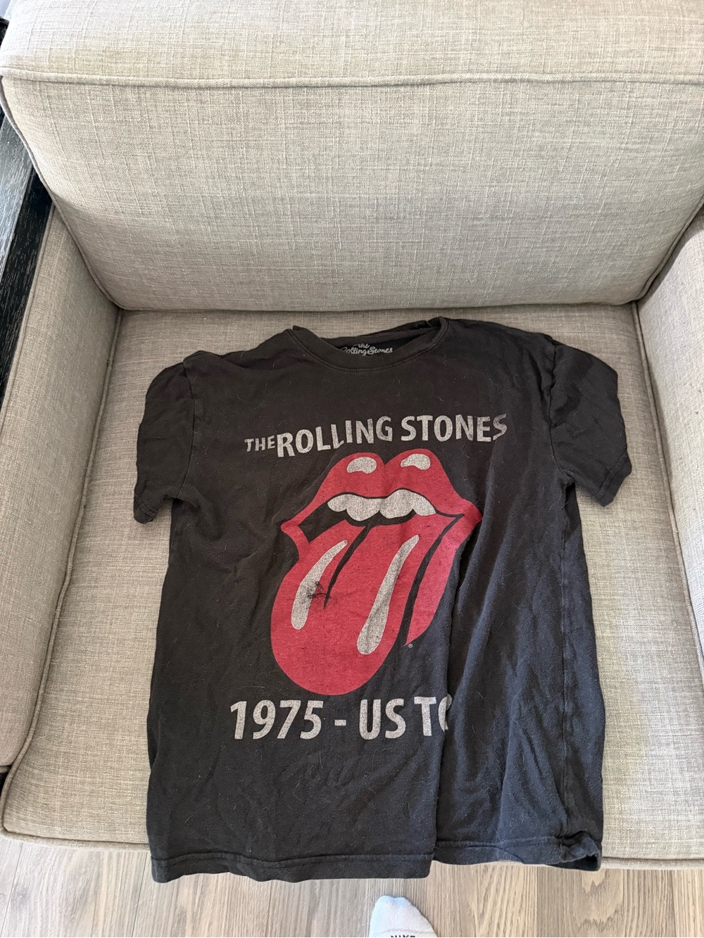 the Rolling Stones Black Tee with Red Tongue Graphic